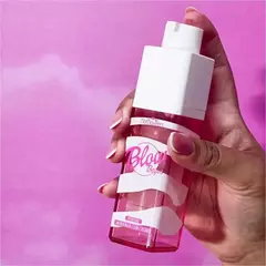 Perfume Blow Girl na internet