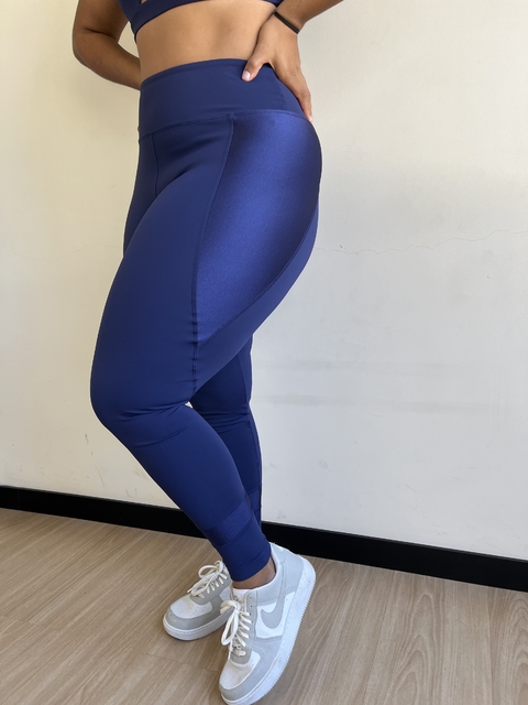 CALÇA RECORTES AZUL MARINHO