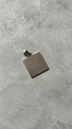 Dije cuadraro grabado personalizado 20x20mm