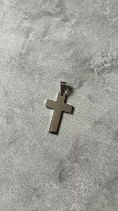 Dije cruz grabado personalizado