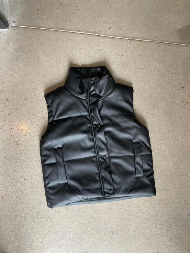 PRE VENTA Chaleco Grey (ingreso 10/15 días hábiles)