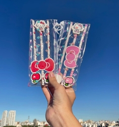 Lápiz con Goma de Borrar Kitty 3pcs + mini cartuchera transparente