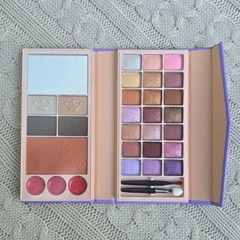 PALETA/KIT DE MAQUILLAJE STITCH - comprar online