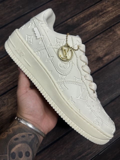 Tênis Nike x Louis Vuitton