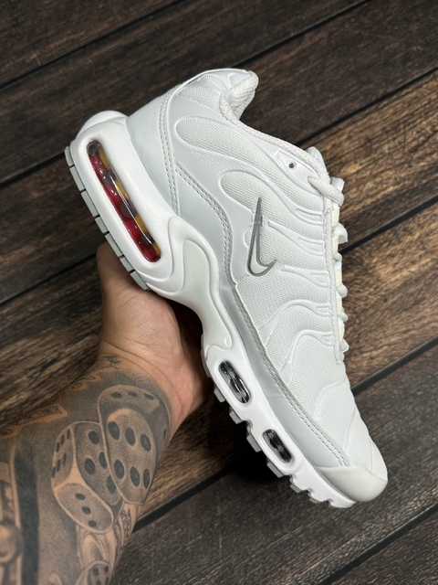 TÊNIS NIKE AIR MAX PLUS SE