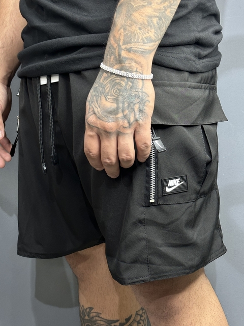 Short Nike Bolso