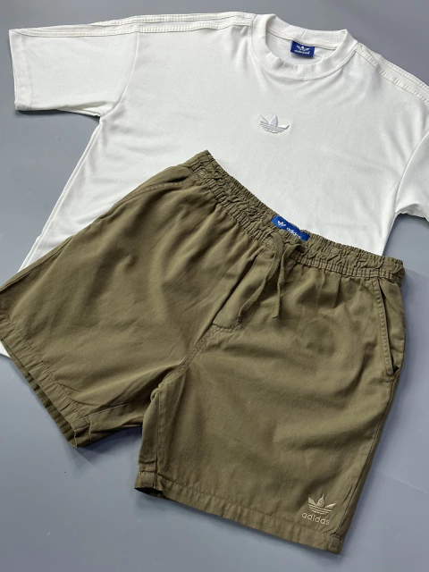 Kit Adidas Originals Retrô - comprar online