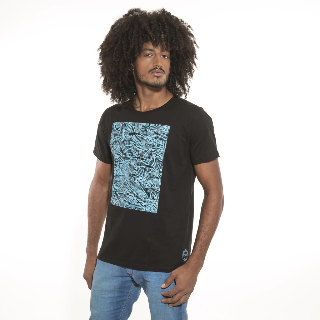 Camiseta Masculina Revoada