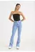 Imagem do Calça Jeans Feminina Flare com Abertura Lateral na Barra - DZ20655