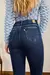 Imagem do Calça Jeans Feminina Skinny Cigarrete Média Barra Desfiada - DZ20672