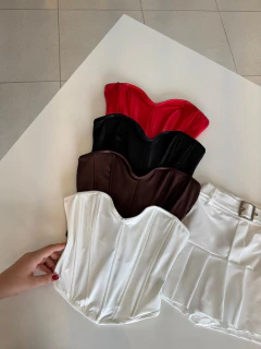 Corselet Cirre Stela Marrom na internet
