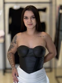 Corselet Retro Couro Preto
