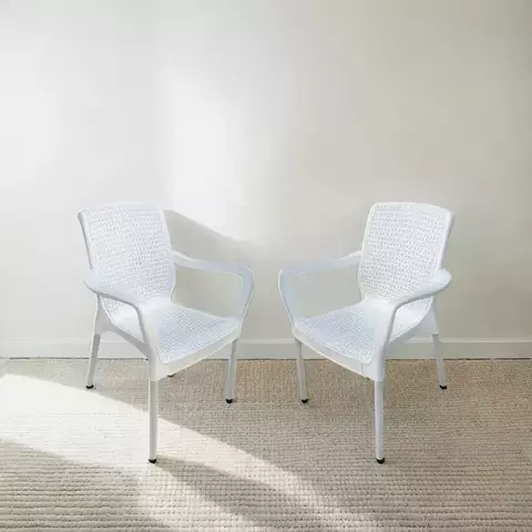 Silla Malbec Blanca Patas Caño Pack x4 Moderna y Resistente BYM200