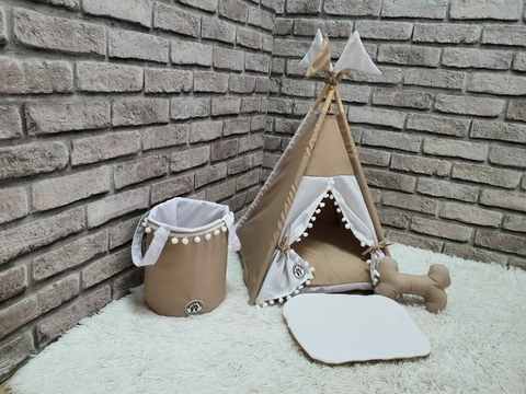 Cabana e Cesto Beige and White