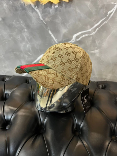 Bone Gucci Importado - comprar online