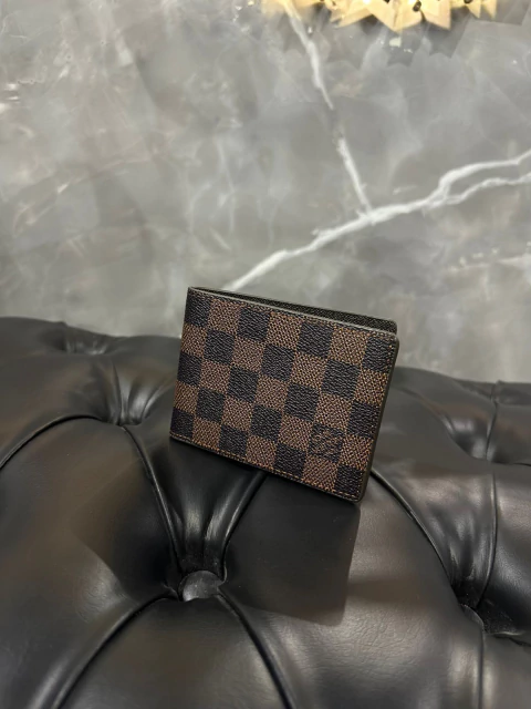 Carteira Lv - comprar online