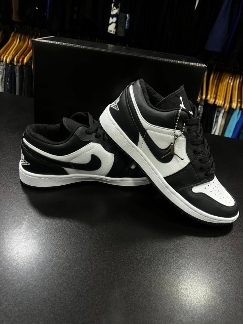 Tênis Nike Air Jordan - comprar online