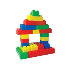 BLOCOS DE MONTAR BLOC COM 24 PECAS NA CADEIRA PRINCESA E UNICORNIOS - GGB PLAST (AC) - 000035 na internet