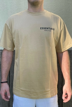 REMERA OVERSIZE ESSENTIALS BEIGE - comprar online