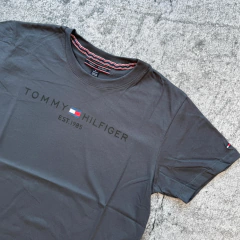 REMERA TH 1985 GRIS HUMO - comprar online