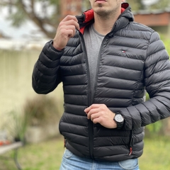 CAMPERA PUFFER TH NEGRO - comprar online