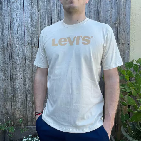 REMERA CLASSIC CREMA