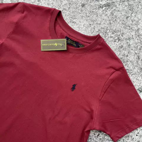 REMERA POLO CLASICA BORDO