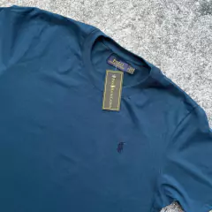 REMERA POLO CLASICA PETROLEO