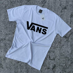 REMERA VANS BLANCO en internet