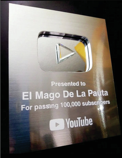 Placa YouTube Personalizada con Nombre de Canal y Seguidores - comprar online