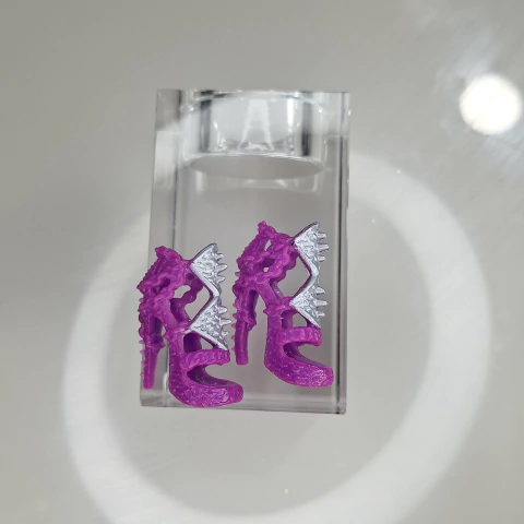 Par de Sapatos Boneca Raven Queen Thronecoming Ever After High - comprar online