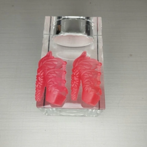 Par de Sapato Boneca Ashlynn Ella Legacy Day Ever After High