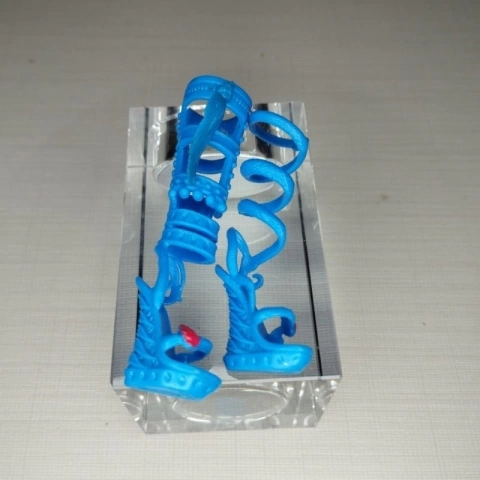 Par de Sapato Boneca Jane Boolittle Básica Monster High