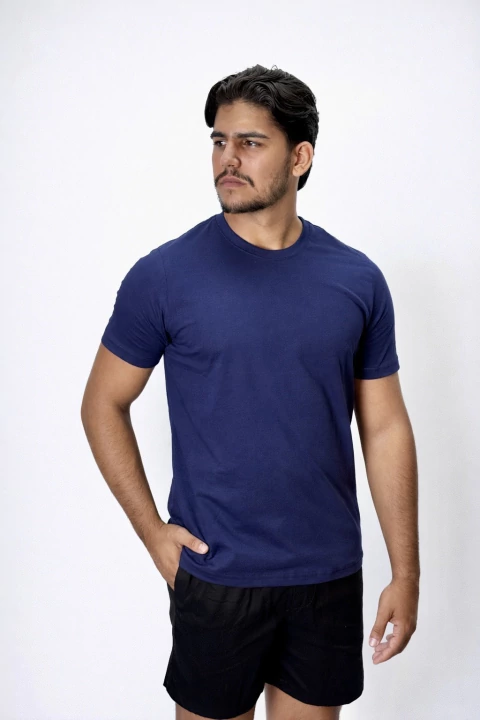 T-SHIRT ESSENCIAL MARINHO