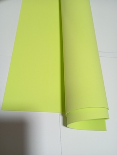 Goma eva lisa | 40x60cm | LIMA - comprar online