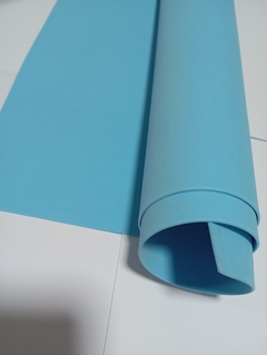 Goma eva lisa | 40x60cm | CELESTE - comprar online