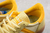 Spezial indoor almost yellow gold na internet