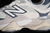 New balance 9060 moon rock and linen - comprar online