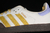 Samba off white oat violet tone na internet