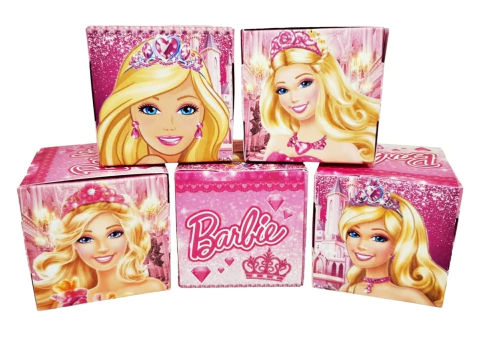 Lembrancinhas Barbie Princesa Caixa Cubo 6x6 - 10 Unidades.