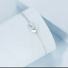 Pulsera corazon protector en internet