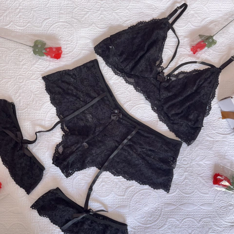 Conjunto Amora Plus - comprar online