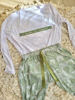 Pijama ESCAPES NECESARIOS - comprar online