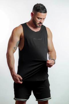 Regata TechModal Helmet Preta na internet