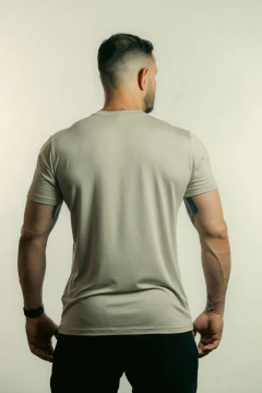 Camisa TechModal Helmet Areia - comprar online