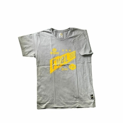 Remera Urbana Driven Color Gris Fuel