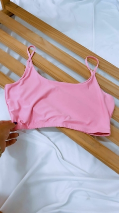 Cropped Beatriz na internet