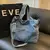 Bolsa Crossbody Monocromática de Ombro Único | Denim com Grande Capacidade e Bolsos Funcionais – Azul Céu ou Preto