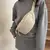 Bolsa de Cintura Feminina de Veludo | Crossbody Lona Estilo Urbano Casual – Cores Vibrantes e Neutras para Todos os Gostos