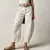 Calça Jeans Feminina Barrel Wide Leg na internet